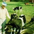 Vid sitt föräldrarhem i Hällsjön drev Bror jordbruk en tid.